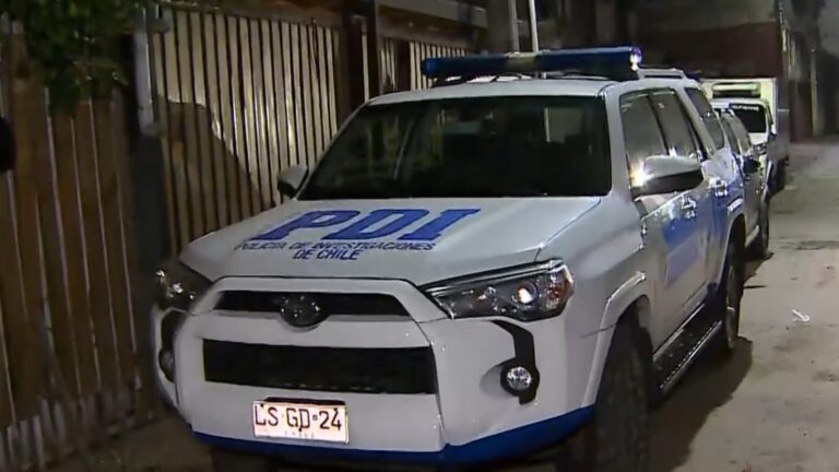 Turbazo en Quilicura: 7 sujetos ingresan violentamente a domicilio e intimidan a madre e hija