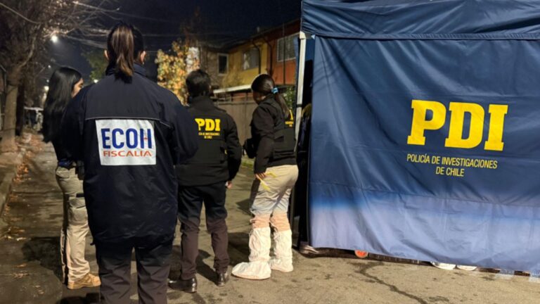 Hombre fue asesinado en plena vía pública en La Pintana: Recibió un disparo en la zona cervical