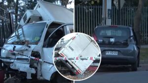 Testigos acusan falta de señaléticas: Camión quedó incrustado en una reja tras choque frontal con vehículo en Macul