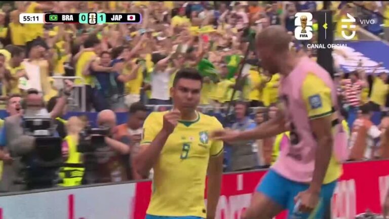 VIDEO | Casemiro igualó el marcador para Brasil con un impecable cabezazo