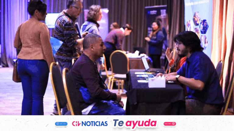 Feria Laboral ofrece más de 2.500 oportunidades de trabajo: Revisa cargos, rubros y empresas a las que podrás postular