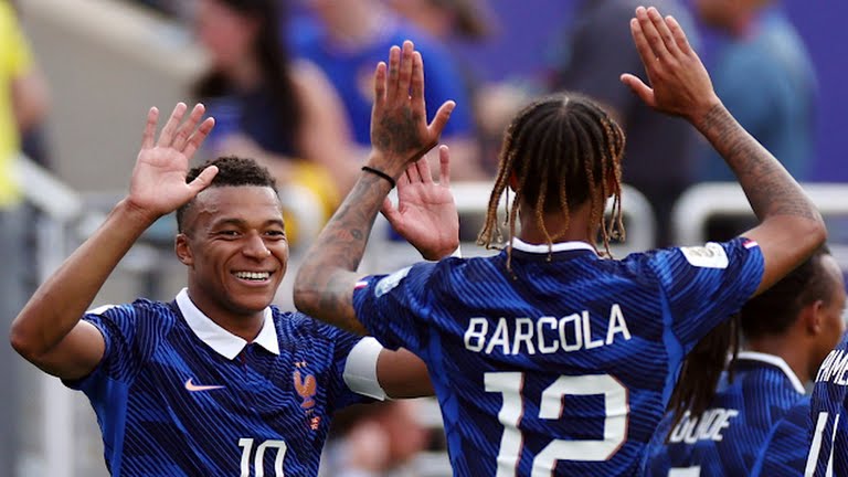 ¡Sin complicaciones! Francia superó a Suecia en los 16vos de final y sigue firme en el Mundial