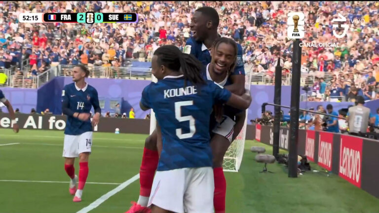 ¡Francia golpeó de entrada! Así fue el gol que marcó apenas iniciado el segundo tiempo ante Suecia