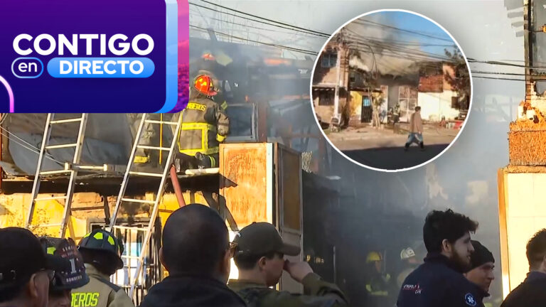 Incendio en Quinta Normal: Bomberos combaten las llamas provenientes de un taller mecánico
