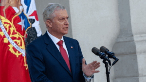 Pdte. Kast designa a 5 nuevos embajadores: Exdiputados Becker y Jürgensen lideran listado