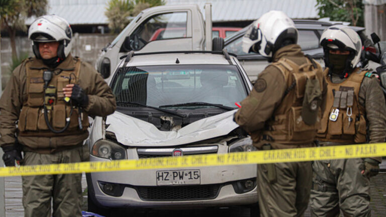 Tragedia en Concepción: Mujer murió tras precipitarse desde el piso 19 y caer sobre un vehículo