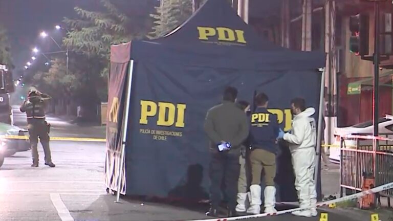 Hombre muere baleado en Pedro Aguirre Cerda tras altercado en paradero