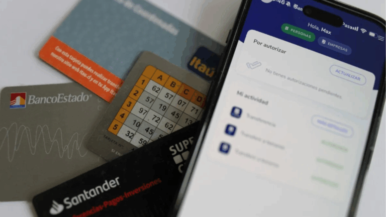 CMF autoriza mantener tarjetas de coordenadas: Revisa quiénes podrán seguir usando este método de verificación