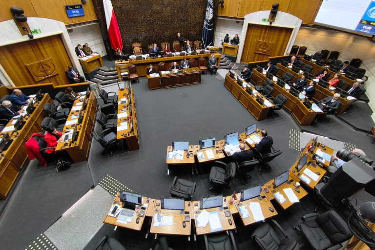 EN VIVO | Diputados votan HOY la megarreforma del Gobierno: Sigue la sesión en directo