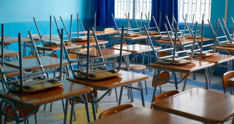 Suspensión de clases: Todas las comunas sin actividad escolar este lunes 20 de julio por sistema frontal