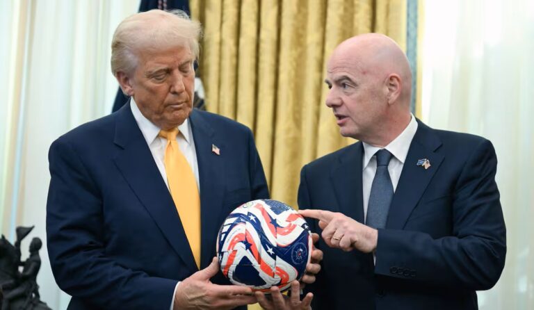 Infantino reconoció llamado de Donald Trump por roja a Balogun: Aclaró que hay 