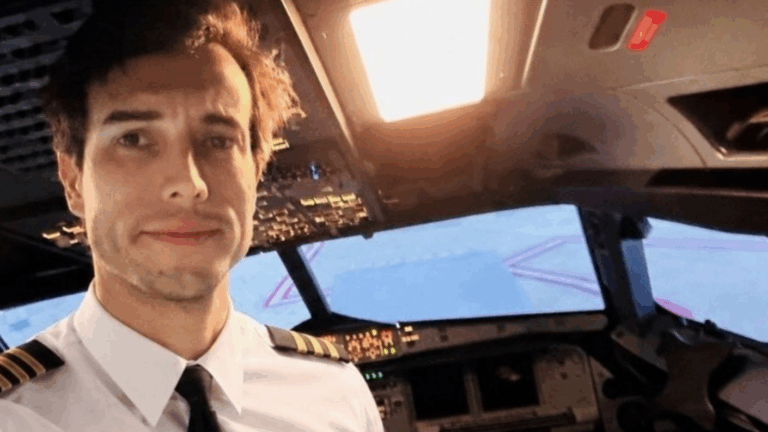 Trabajó en Chile: Quién era el piloto argentino que se lanzó al vacío en medio de un vuelo