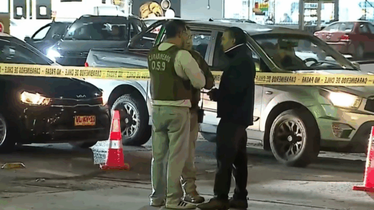 Estudiante muere tras ser apuñalado a las afueras de su colegio en San Bernardo