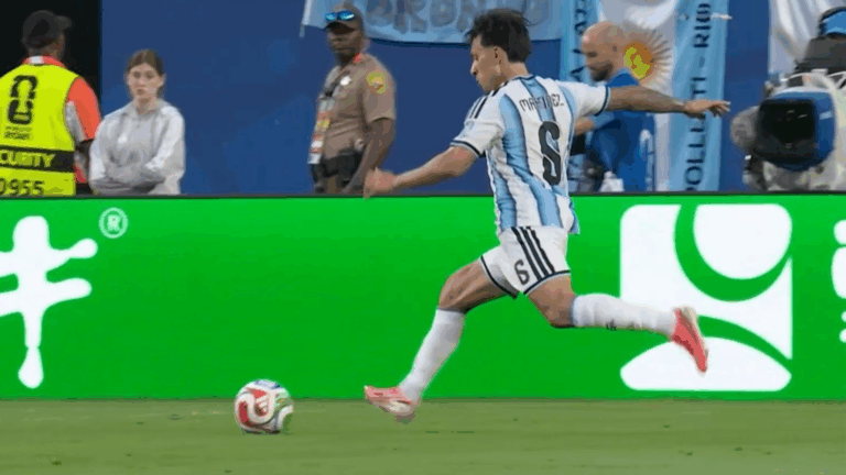 Con garras y dientes: Argentina se impuso ante Cabo Verde y rompió el empate con un 2-1