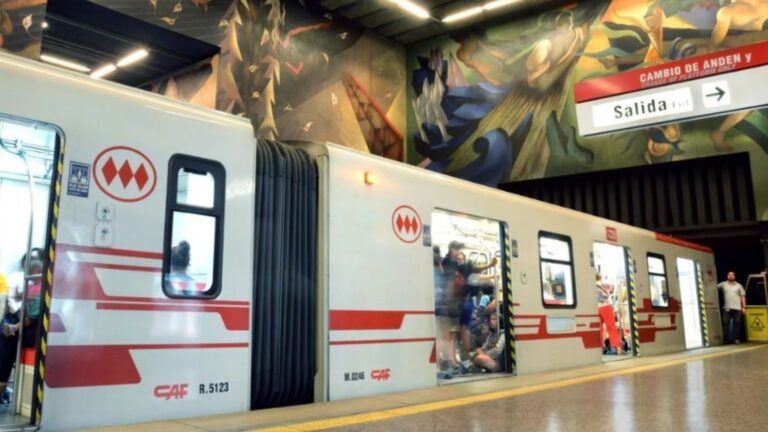 Suspenden servicio en estaciones de Línea 1 del Metro de Santiago