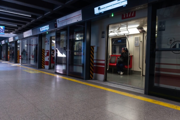 Por el sistema frontal: Metro presenta problemas de frecuencia en la Línea 2 y explicó los motivos