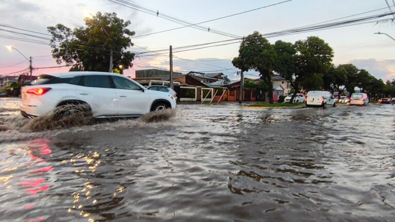 Debido al sistema frontal: SEC reporta más de 30 mil usuarios sin suministro eléctrico en la región de La Araucanía