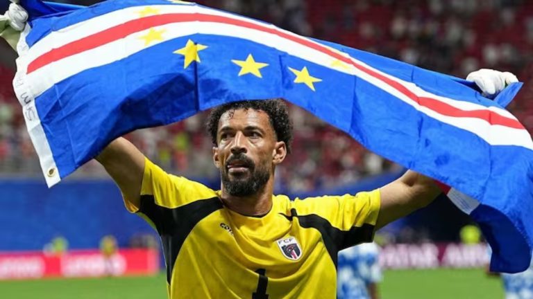 De figura del Mundial al Monumental: Aníbal Mosa confirma el fichaje de Vozinha en Colo Colo