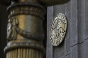 Revés para la economía chilena: PIB cae 0,2% en el segundo trimestre