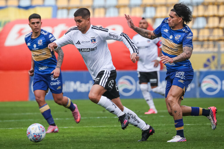 ¡Lluvia de goles en Sausalito! Colo Colo superó a Everton y no suelta la cima de la Liga de Primera