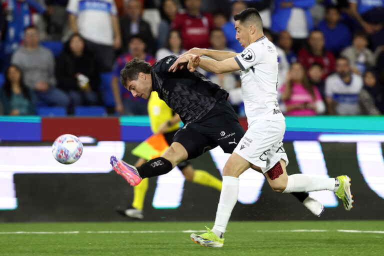 U. Católica cayó ante Ñublense y fue desplazada del tercer lugar de la tabla de la Liga de Primera