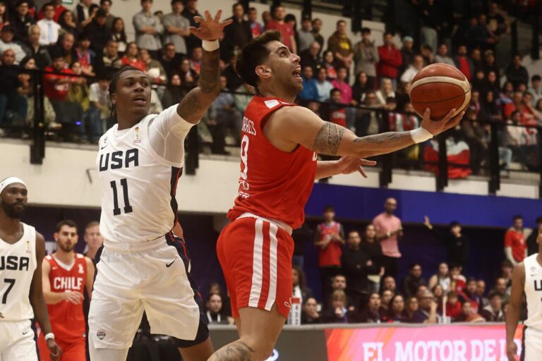 No pudo ante la contundencia de EEUU: Chile cayó en las Clasificatorias al Mundial de Básquetbol