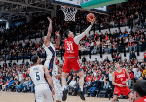 Chile cayó estrepitósamente ante República Dominicana en las clasificatorias al Mundial de básquetbol