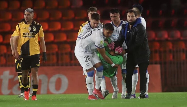 Huachipato informó que arquero Christian Bravo se mantiene en observación tras incidentes vs Coquimbo