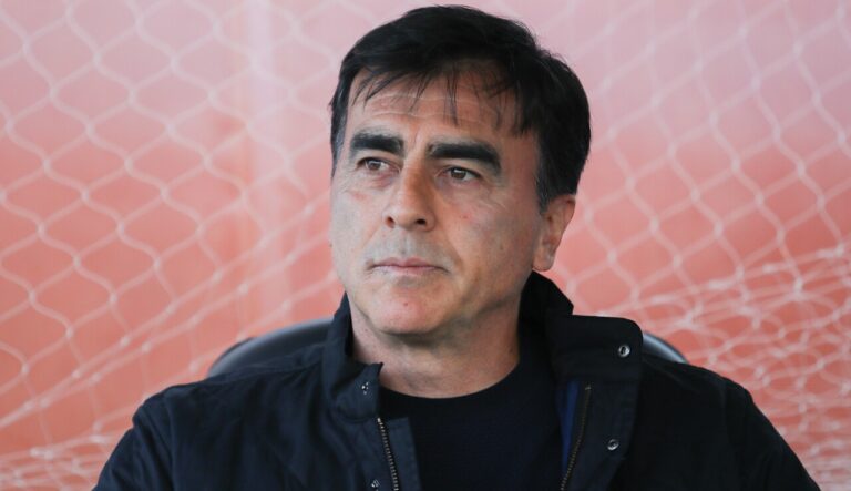 Gustavo Quinteros es despedido de Independiente: Se va tras ser goleado y eliminado