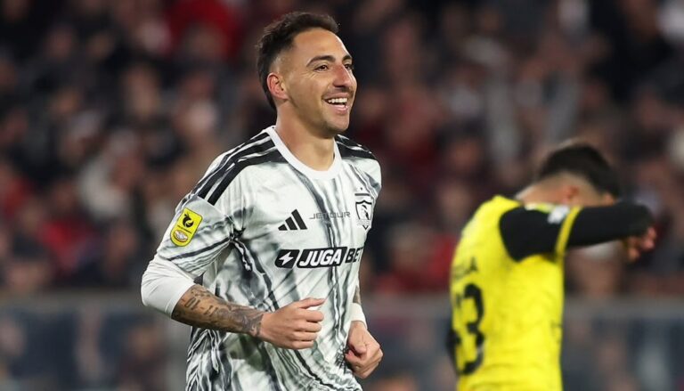 Los dardos de Javier Correa tras reaparecer en Colo Colo: 