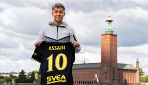 Se acabó la espera: AIK presentó a Lucas Assadi y confirmó su número de camiseta