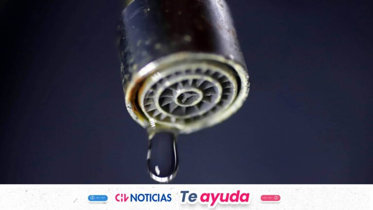 Cortes de agua en Santiago entre hoy y mañana: Hay un sector de la capital estará sin servicio por 30 horas