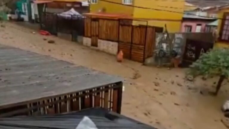 Emergencia en Tocopilla por aluvión: Declaran alerta roja y piden evacuar sectores