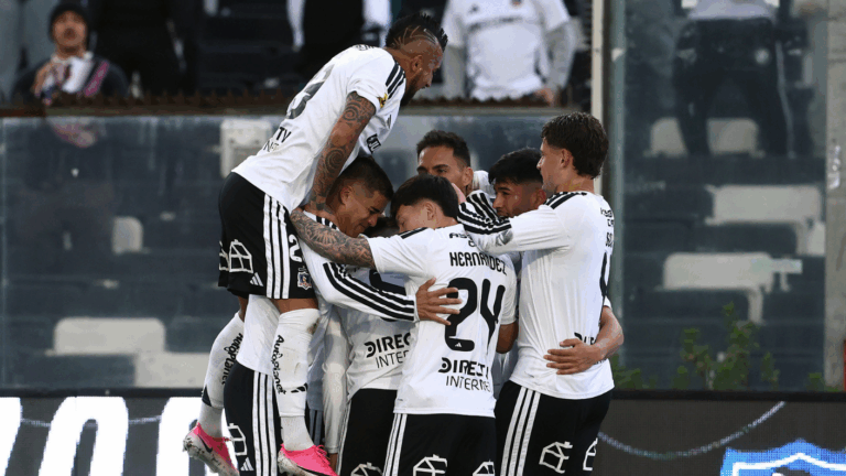 ¡Invencibles! Colo Colo golea 5-1 a Audax Italiano por la Liga de Primera