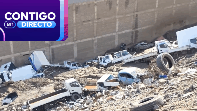 Aluvión deja cementerio de vehículos en la Zofri: Así quedaron autos arrastrados por las lluvias en Iquique