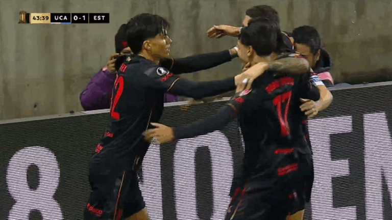 ¡En el cierre del primer tiempo! Joaquín Correa abrió el marcador para Estudiantes frente a la UC
