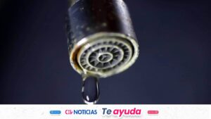 Corte de agua en Santiago: Estas son las zonas que seguirán sin suministro hasta mañana y los horarios de reposición
