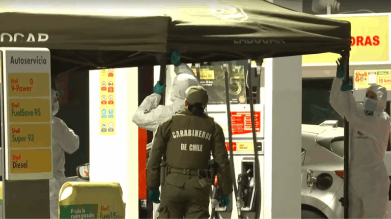 Dos delincuentes murieron abatidos por Carabineros tras robo frustrado a familia en Lo Espejo