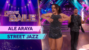 ¡Se encendieron los fuegos artificiales! Ale Araya se lanzó con entretenido baile al ritmo de Katy Perry