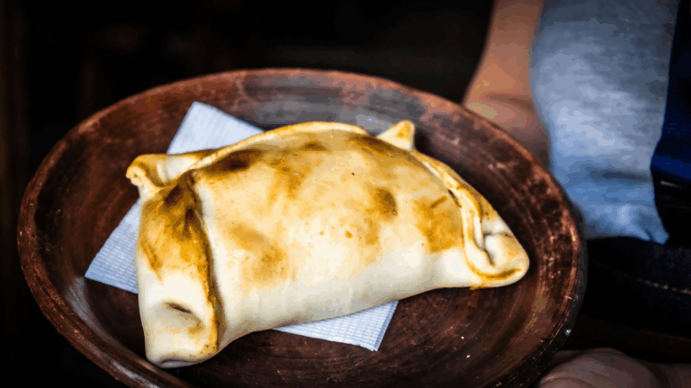 La Mejor Empanada de Pino de Santiago 2026: En qué comuna se ubica y cuánto cuesta