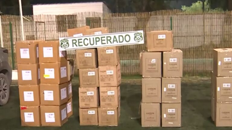 Cuatro detenidos por robo a empresa en Pudahuel: Guardia estaría coludido con los delincuentes