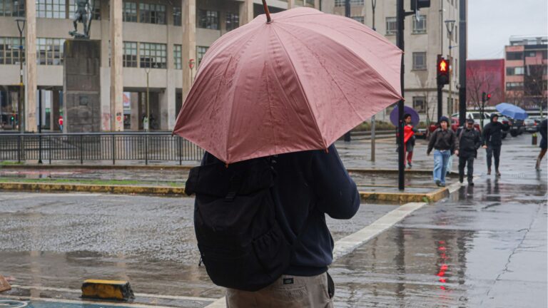 Ante nuevo sistema frontal: Decretan Emergencia Preventiva Climática en 5 regiones del norte del país