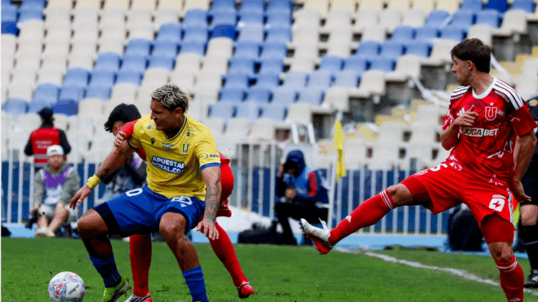 Se complica el Chile 2: Universidad de Chile cayó 1-2 ante U. de Concepción en Liga de Primera