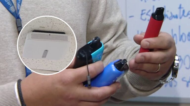 Por aumento de consumo: Las Condes estrenó dector de humo de vaporizadores en baños de colegio