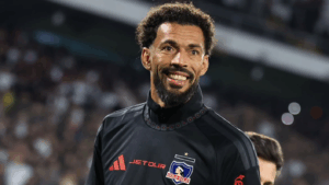 Tras ausencia ante Unión La Calera: Colo Colo anticipa cuándo podría debutar Vozinha