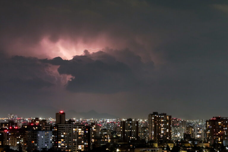 DMC alerta por tormentas eléctricas y 
