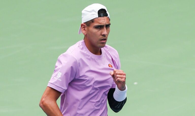 Alejandro Tabilo se reencuentra con su mejor nivel y vence a Tommy Paul en el ATP de Tokio