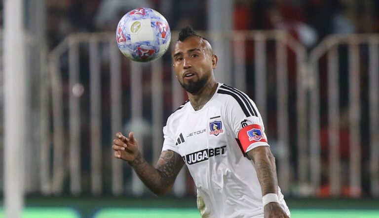 El recado que dejó Arturo Vidal a Colo Colo por renovación de su contrato: 