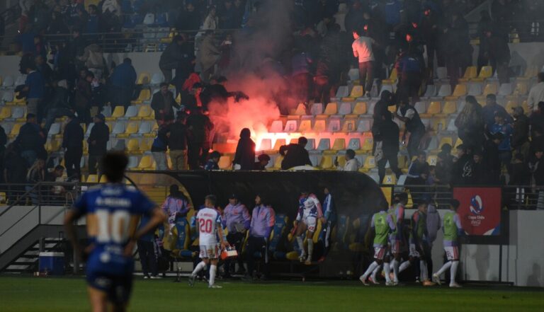 Sin visitantes y baja en el aforo: Informan primeras medidas tras incidentes en duelo de Everton y la U