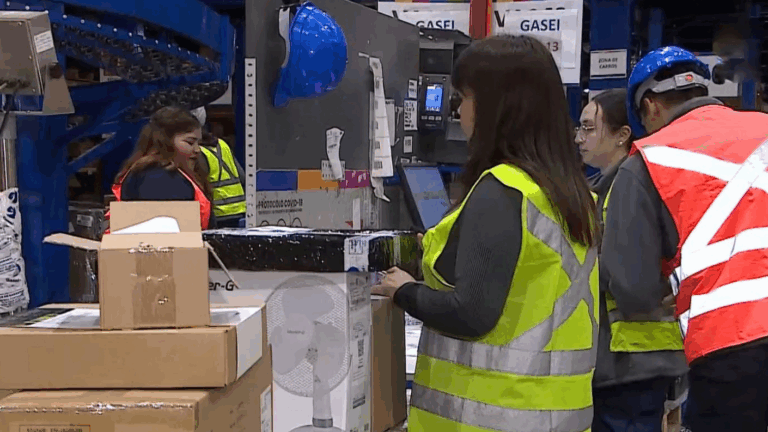 Busco Pega | 7500 vacantes disponibles: Aumentan ofertas de empleos temporales con miras a fin de año